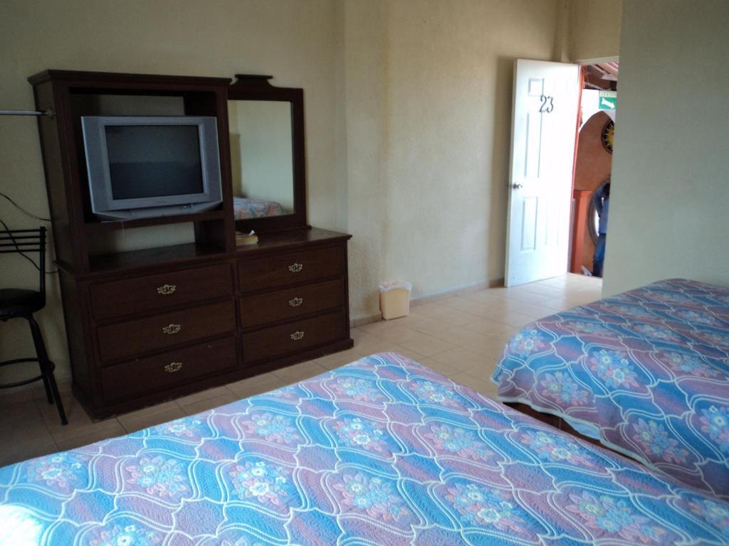 Hotel Mario'S Inn Ramos Arizpe Exterior photo
