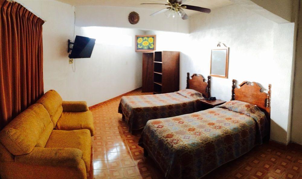 Hotel Mario'S Inn Ramos Arizpe Exterior photo